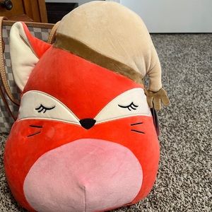 TWO RARE SQUISHMALLOW